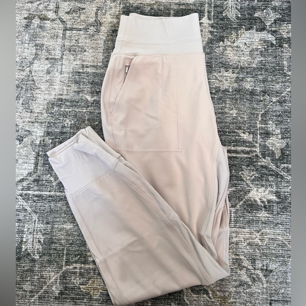 Athleta Venice Jogger Beige